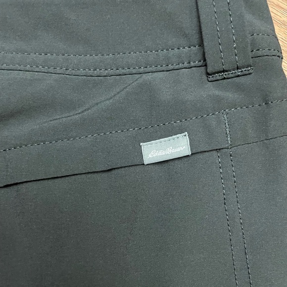 Eddie Bauer Women’s Adventurer 2.0 Skort - Picture 5 of 11